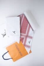 ⁦شماغ ماركة لويس فيتون⁩ - الصورة ⁦3⁩