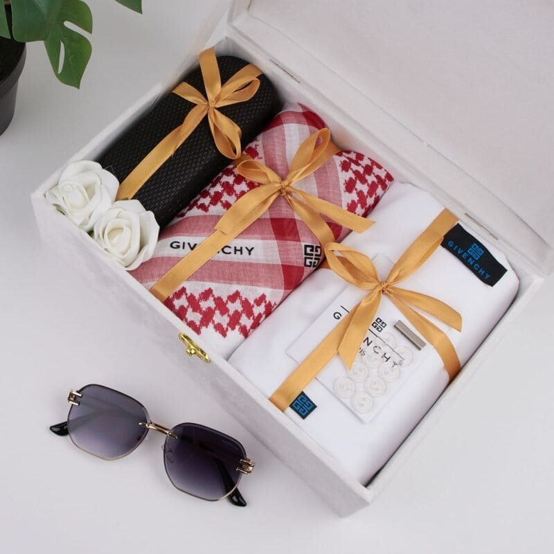 هدية رجالية طقم شماغ و قماش مع نظارة