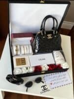 ⁦طقم هدية نسائية⁩ - الصورة ⁦2⁩