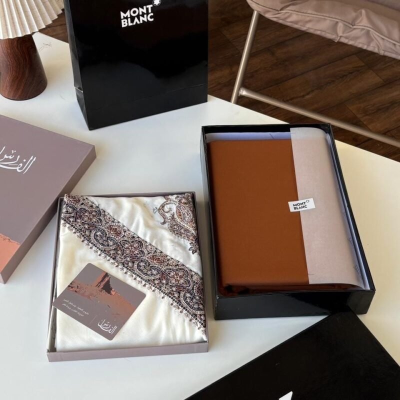 ✔️ قماش منتوبلان شتوي بخامة ممتازة ✔️ أزرار منتوبلان أنيقة ✔️ ليبرات منتوبلان فاخرة ✔️ لوقو منتوبلان راقي ✔️ غترة الهبة مطرزة بجودة عالية جدًا