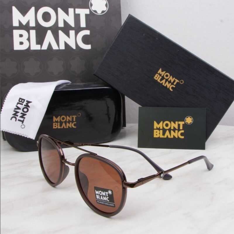 نظارة شمسية رجالية فاخرة من ماركة مونت بلانك بتصميم أنيق يجمع بين الفخامة والراحة مع عدسات عالية الجودة توفر حماية مثالية من الشمس وتناسب جميع الإطلالات اليومية والرسمية المنتج يأتي مع الملحقات الأصلية كاملة لضمان تجربة استخدام متكاملة وشكل راقي يعكس الذوق