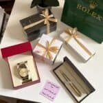 بوكس هدية رجالية فخمة يحتوي على ساعة وقلم وعطر بتغليف أنيق