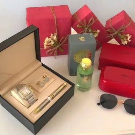 بوكس هدية للزوج مع ساعة وعطر ونظارة شمسية وقلم وكبك